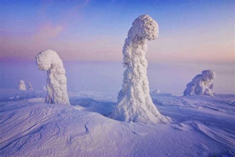 Liutai Mountain - Idealne miejsce na spacer z nieziemskim widokiem!