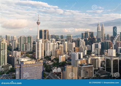 Petronas Towers Wieżowce z panoramicznym widokiem na Kuala Lumpur!